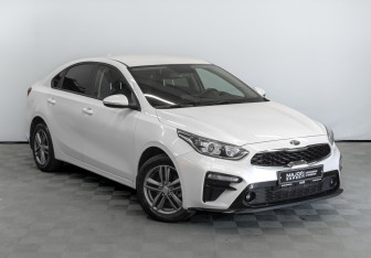 Подержанный автомобиль Kia Cerato Sedan 2021 года (3 фото)
