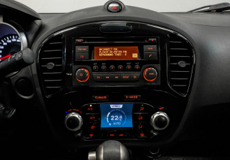 Подержанный автомобиль Nissan Juke 2014 года (14 фото)