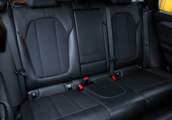 Подержанный автомобиль BMW X3 2020 года (8 фото)