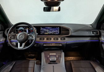 Подержанный автомобиль Mercedes-Benz GLE 2021 года (14 фото)