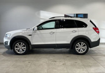 Подержанный автомобиль Chevrolet Captiva 2014 года (8 фото)