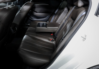 Подержанный автомобиль Mazda 6 Sedan 2023 года (10 фото)