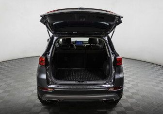 Подержанный автомобиль Changan CS75 2022 года (18 фото)