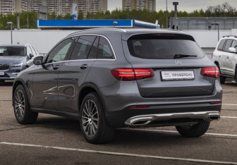 Подержанный автомобиль Mercedes-Benz GLC Coupe 2018 года (7 фото)