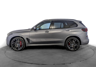 Новый BMW X5 2026 (3 фото)