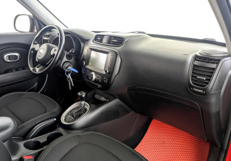 Подержанный автомобиль Kia Soul 2017 года (11 фото)