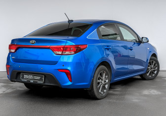 Подержанный автомобиль Kia Rio Sedan 2018 года (5 фото)