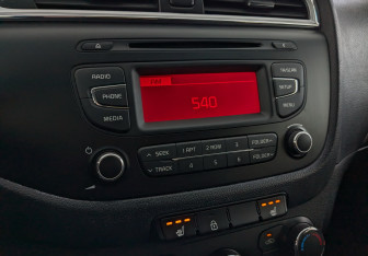 Подержанный автомобиль Kia Ceed Hatchback 2016 года (26 фото)