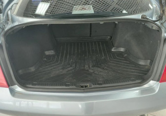 Подержанный автомобиль Nissan Primera Sedan 2006 года (17 фото)