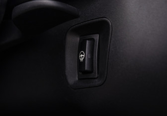 Подержанный автомобиль BMW X3 2016 года (21 фото)