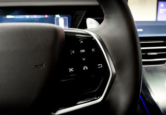 Подержанный автомобиль Wey 05 2023 года (28 фото)