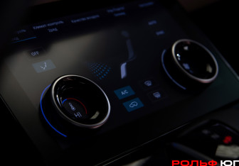 Подержанный автомобиль Jetour X70 2023 года (22 фото)