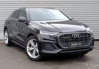 Подержанный автомобиль Audi Q8 2019 года (3 фото)