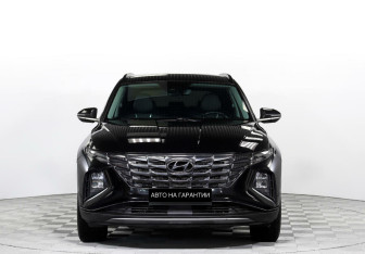 Подержанный автомобиль Hyundai Tucson 2021 года (2 фото)
