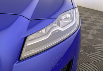 Подержанный автомобиль Jaguar XF Sedan 2019 года (11 фото)