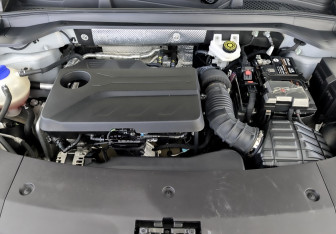 Подержанный автомобиль Exeed RX 2023 года (9 фото)