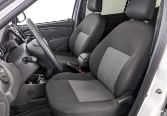 Подержанный автомобиль LADA (ВАЗ) Largus Wagon 2024 года (20 фото)