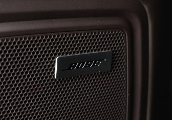 Подержанный автомобиль Porsche Macan 2014 года (17 фото)