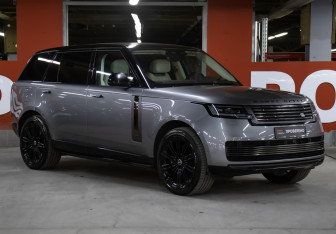 Подержанный автомобиль Land Rover Range Rover 2023 года (3 фото)