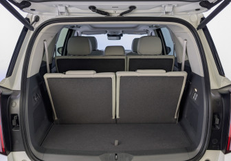 Новый GAC GS8 2025 (8 фото)