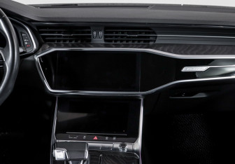 Подержанный автомобиль Audi A6 Sedan 2019 года (14 фото)
