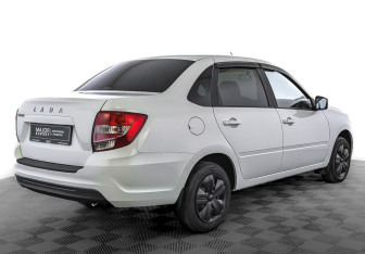 Подержанный автомобиль LADA (ВАЗ) Granta Sedan 2023 года (5 фото)