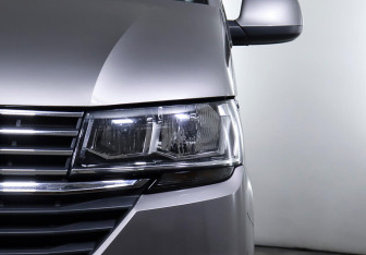 Подержанный автомобиль Volkswagen Multivan 2020 года (7 фото)