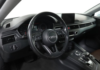Подержанный автомобиль Audi A5 Liftback 2017 года (13 фото)