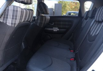 Подержанный автомобиль Kia Soul 2012 года (12 фото)