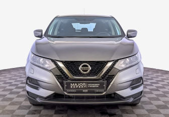 Подержанный автомобиль Nissan Qashqai 2019 года (2 фото)