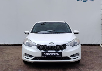 Подержанный автомобиль Kia Cerato Sedan 2014 года (2 фото)