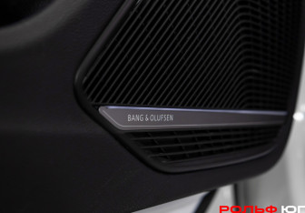 Подержанный автомобиль Audi A5 Coupe 2019 года (26 фото)