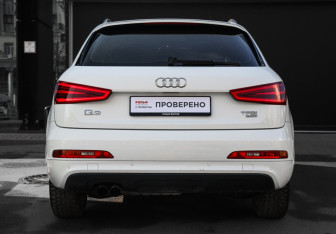 Подержанный автомобиль Audi Q3 2012 года (5 фото)