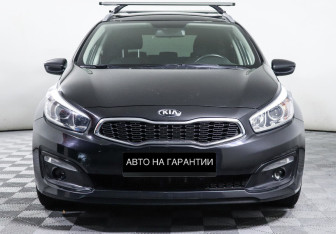 Подержанный автомобиль Kia Ceed Wagon 2017 года (2 фото)