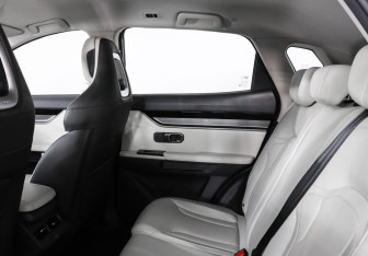 Подержанный автомобиль Jetour Dashing 2023 года (12 фото)