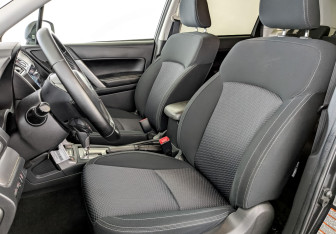 Подержанный автомобиль Subaru Forester Suv 2015 года (20 фото)