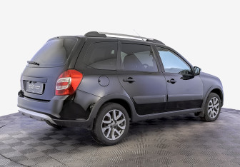 Подержанный автомобиль LADA (ВАЗ) Largus Wagon 2023 года (5 фото)