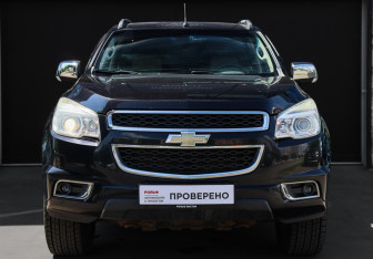 Подержанный автомобиль Chevrolet TrailBlazer 2013 года (2 фото)