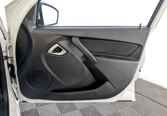 Подержанный автомобиль LADA (ВАЗ) Granta Sedan 2024 года (24 фото)