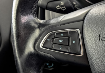 Подержанный автомобиль Ford Focus Hatchback 2018 года (27 фото)