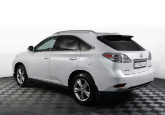 Подержанный автомобиль Lexus RX 2012 года (7 фото)