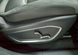 Подержанный автомобиль Geely Tugella 2023 года (23 фото)