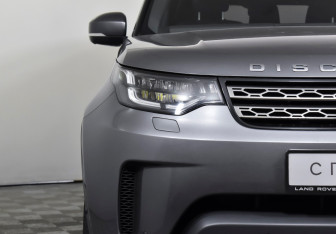 Подержанный автомобиль Land Rover Discovery 2017 года (28 фото)