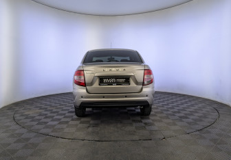 Подержанный автомобиль LADA (ВАЗ) Granta Sedan 2022 года (6 фото)