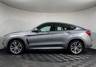 Подержанный автомобиль BMW X6 2017 года (5 фото)