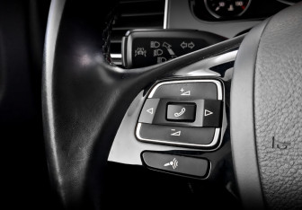 Подержанный автомобиль Volkswagen Touareg 2018 года (29 фото)