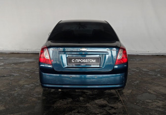 Подержанный автомобиль Chevrolet Lacetti Sedan 2007 года (5 фото)