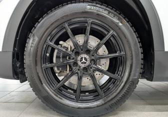 Подержанный автомобиль Mercedes-Benz GLB 2021 года (12 фото)