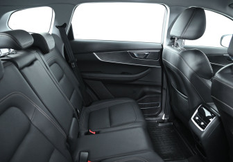 Подержанный автомобиль Chery Tiggo 8 2020 года (12 фото)