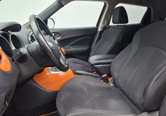 Подержанный автомобиль Nissan Juke 2013 года (10 фото)